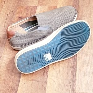 J&M laceless sheepskin shoes